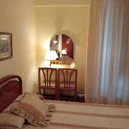Habitacion Matrimonial Centro Ciudad Οβιέδο Εξωτερικό φωτογραφία