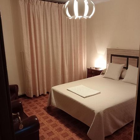 Habitacion Matrimonial Centro Ciudad Οβιέδο Εξωτερικό φωτογραφία